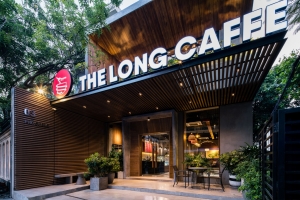 THE LONG CAFFE